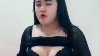 Abg Viral 2025 biar rame live pamer memek Anisa tiktok New Top Global Trending