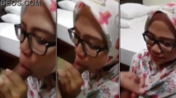 Definisi Viral Terbaru Latest Trending Peliku Bergejolak Saat Menyentuh Behel Adik Imut Ini Top New Wikwik Brutal